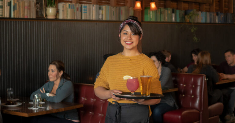 Oregon bar scene highlighting professional alcohol service environment