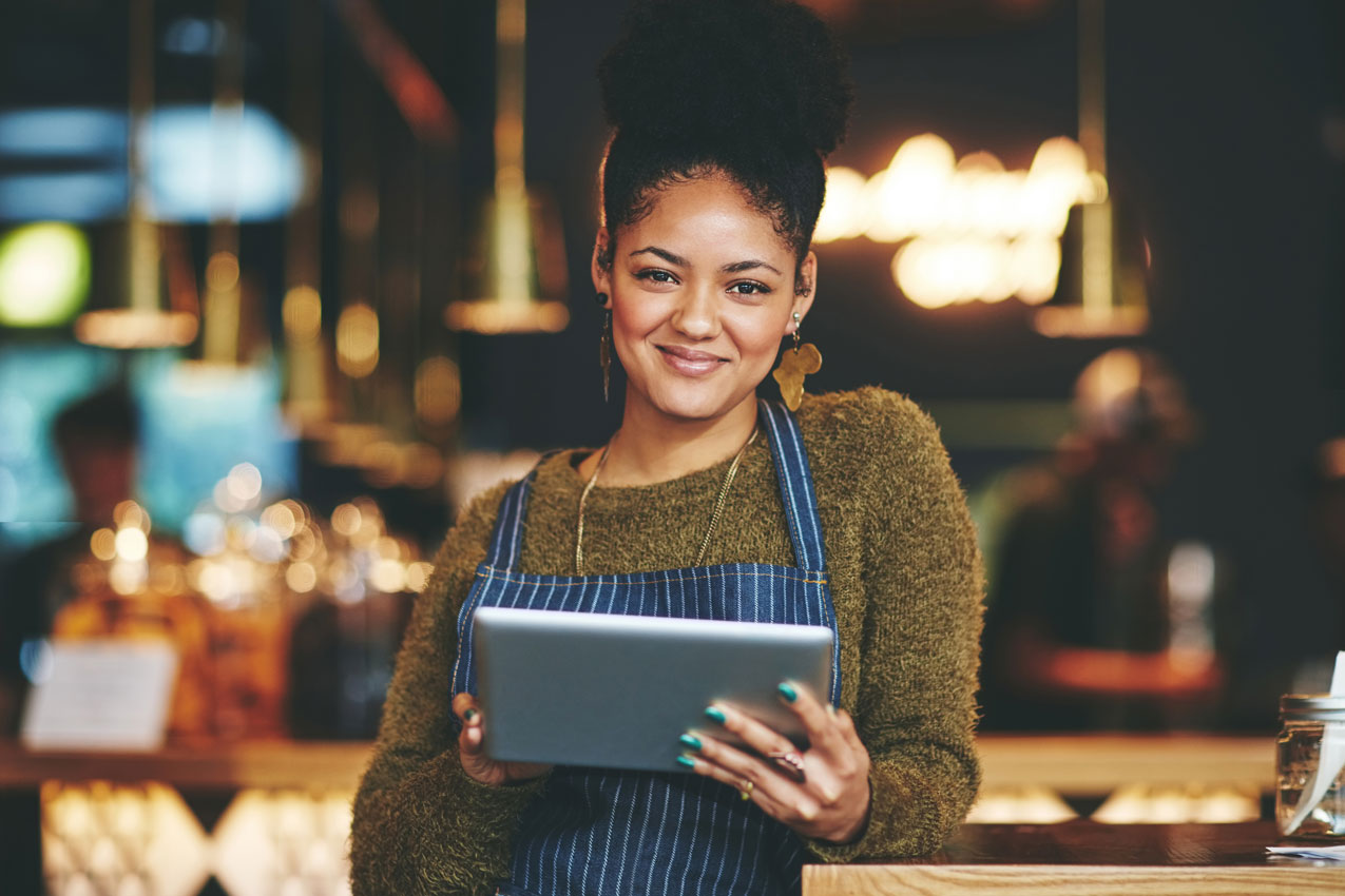 Female-Server-With-Tablet